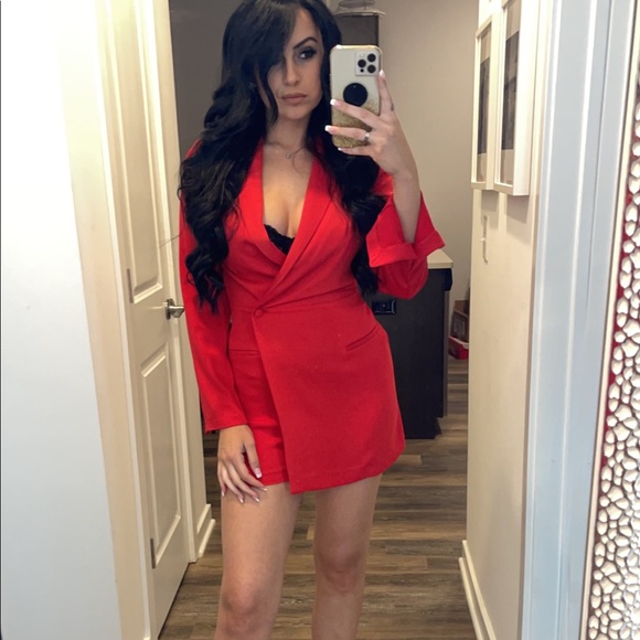 Zara red blazer romper - Picture 2 of 5